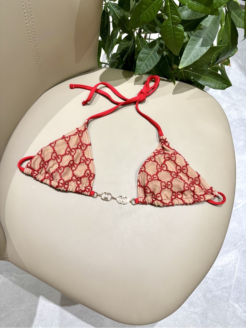Gucci Beige and Red GG Logo Triangle Bikini Set - Picture 3 of 9